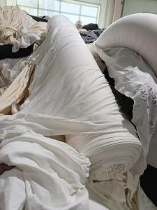 长期出售纯棉布块，纯棉布，纯棉库存布，卷布门幅1.8，现货六七十吨