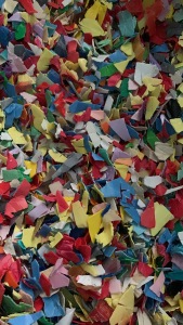 出售花乙破碎料，月供200吨