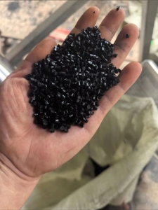 长期出售滴灌带颗粒,120目