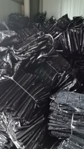 长期出售pet吸塑盒毛料，黑色透明都有