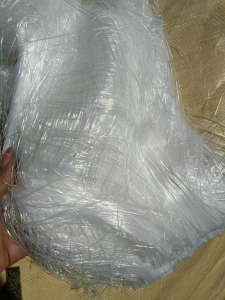 回收涤纶开刀丝,涤纶工业丝,开花用,现需10吨左右