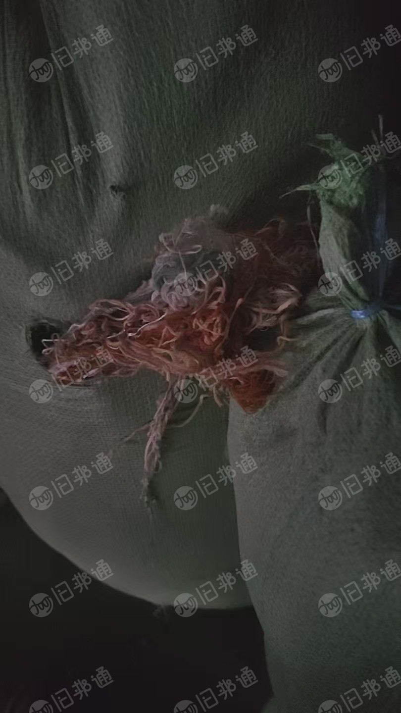 长期出售杂色的羊毛纱,羊毛边角料,现货四五吨左右