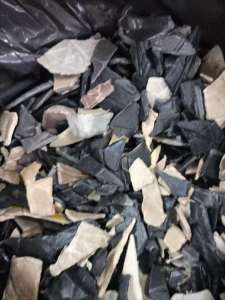 出售PP汽车内饰破碎料，除铁，清洗甩干