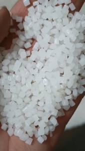 出售PE电池膜颗粒，可吹膜，拔管，溶脂在0.8左右