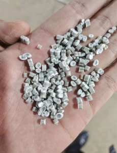 长期出售吨包颗粒，过60-80目