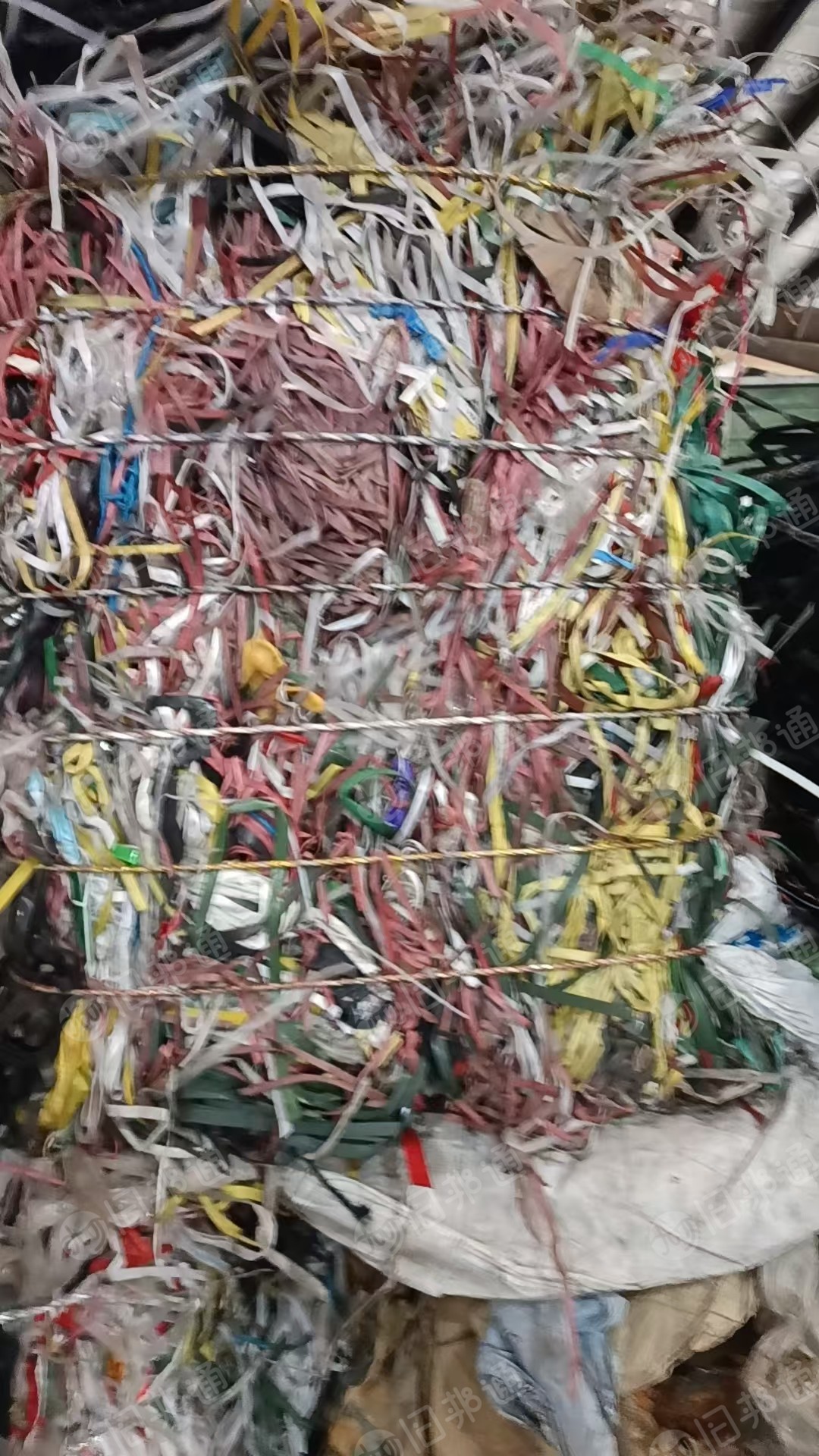 出售PP打包带毛料，漂沉一起的