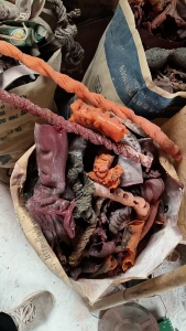 出售PVC热收缩包装膜机头料,月供7-8吨