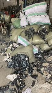 长期出售布料厂下来的下脚料，纯涤纶的，厂在山东济南