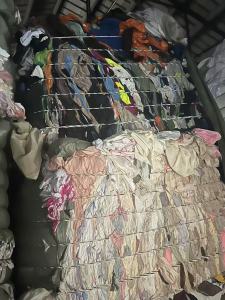 长期大量回收涤纶废布,涤纶边角料,涤纶碎布,窗帘废布,月需1000吨,江苏资源优先