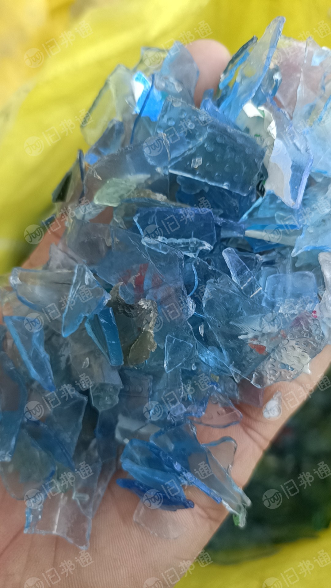 出售PC色透破碎料,水桶破碎料,