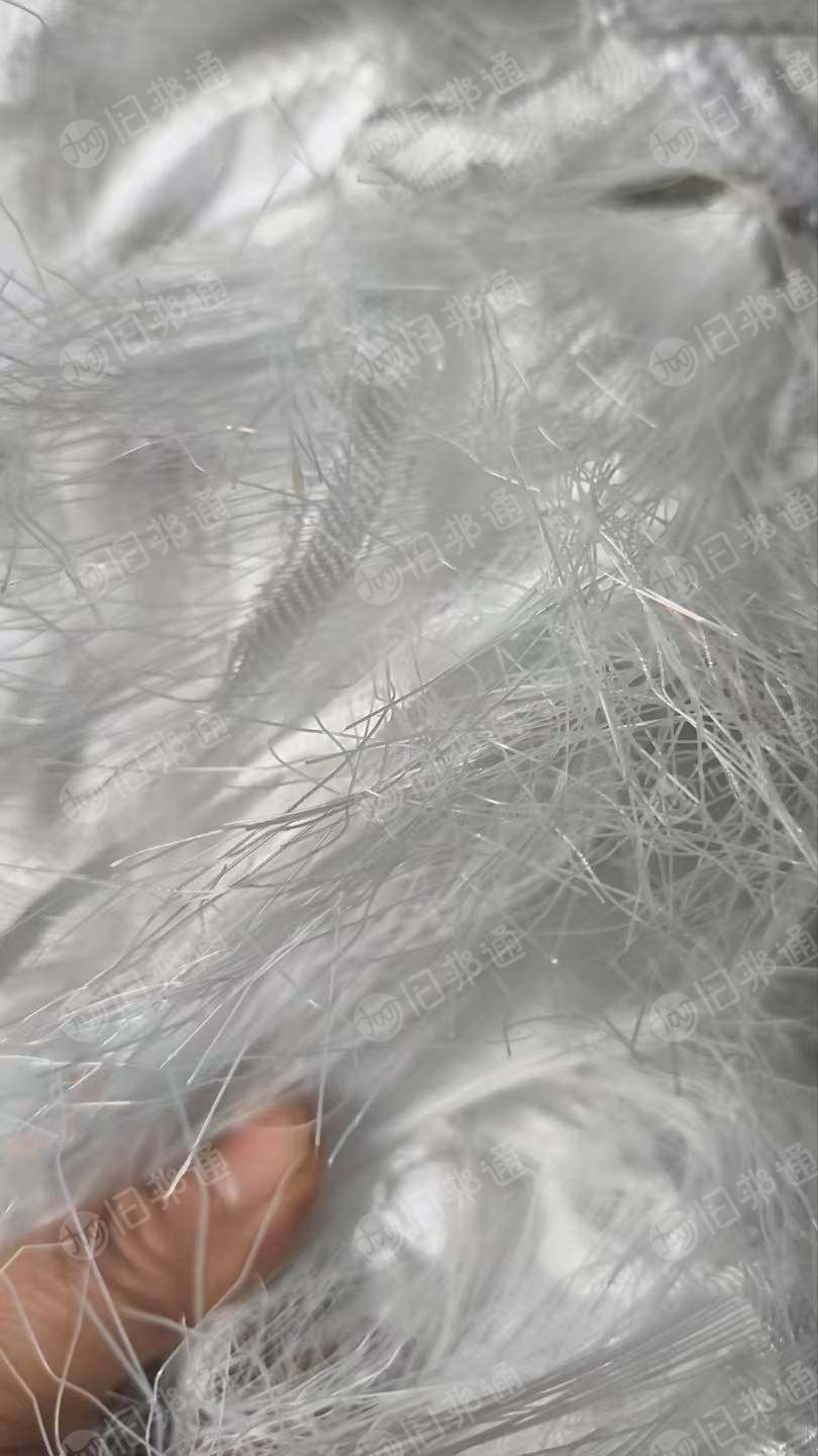 长期回收涤纶丝，涤纶废丝，涤纶干丝，黑色和白色都可以，造粒用