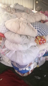 长期出售旧衣服分拣货，旧衣服大白，白料，开花料，货在河南许昌