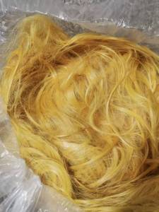 长期出售假发厂下来的丙纶废丝，丙纶丝，黑的，黄的都有，月供20吨