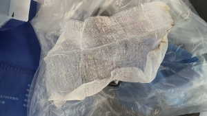 长期出售医疗纱布纯棉的下脚料，现货20吨， 每个月有10吨左右，厂在河南新乡