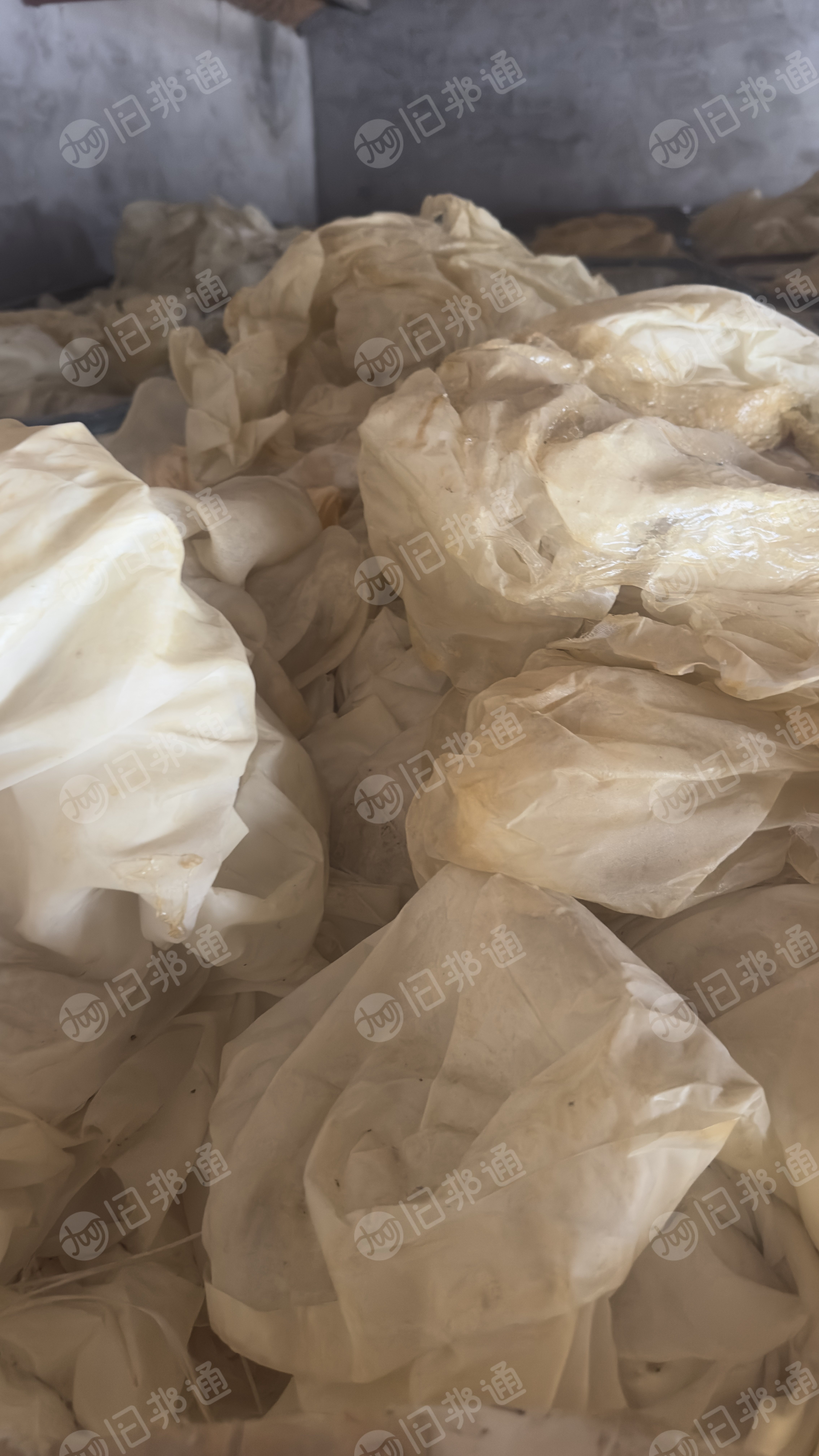 出售废旧纶丙，涤纶过滤网，过滤网布，丙纶含量百分之90，现货十六七吨