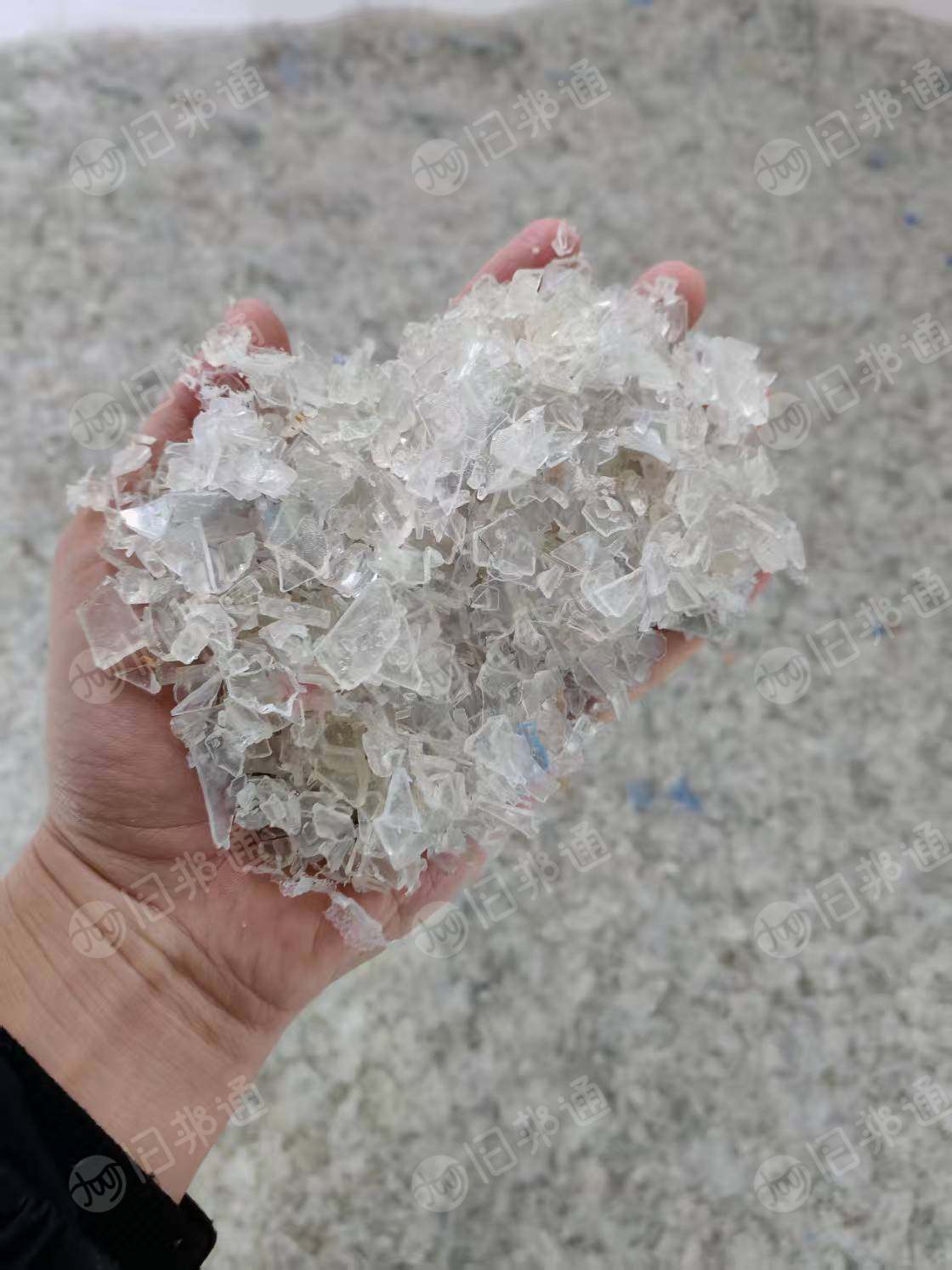 长期出售PET酒盒破碎料