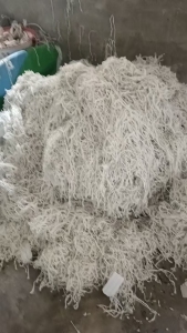 长期出售鞋材厂下脚料,棉线,开花料,月供10吨左右,货在河南焦作