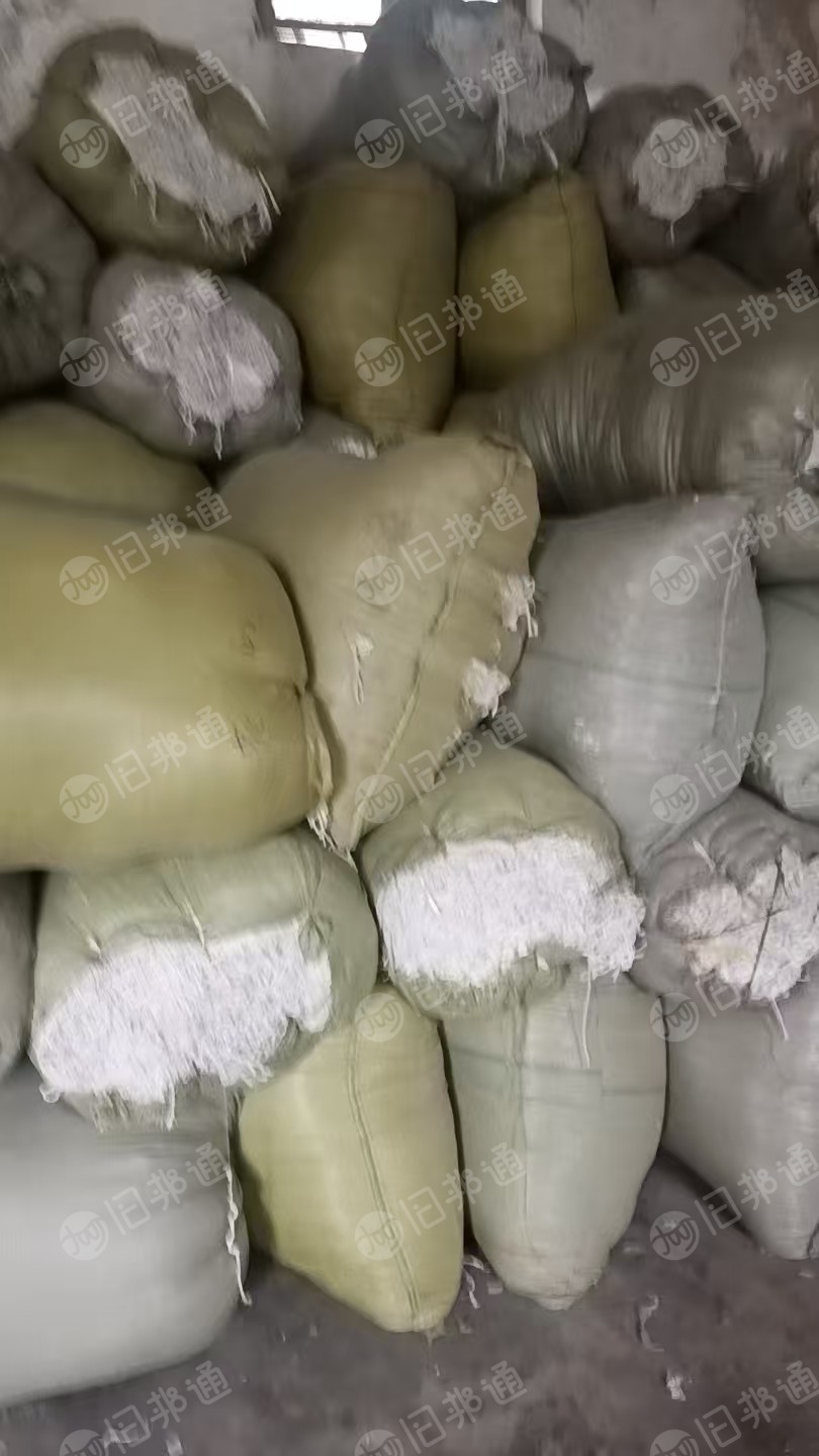 长期出售鞋材厂下脚料,棉线,开花料,月供10吨左右,货在河南焦作