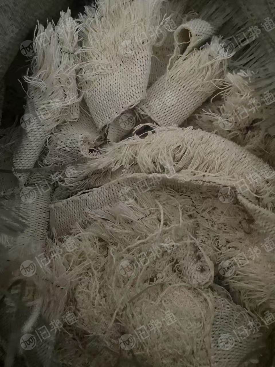 出售地毯边角料,废纱头,废纱,货在浙江宁波