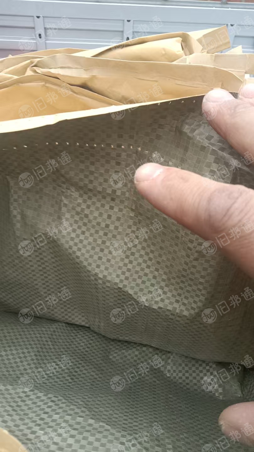 出售二手牛皮纸塑袋,装原料下来的