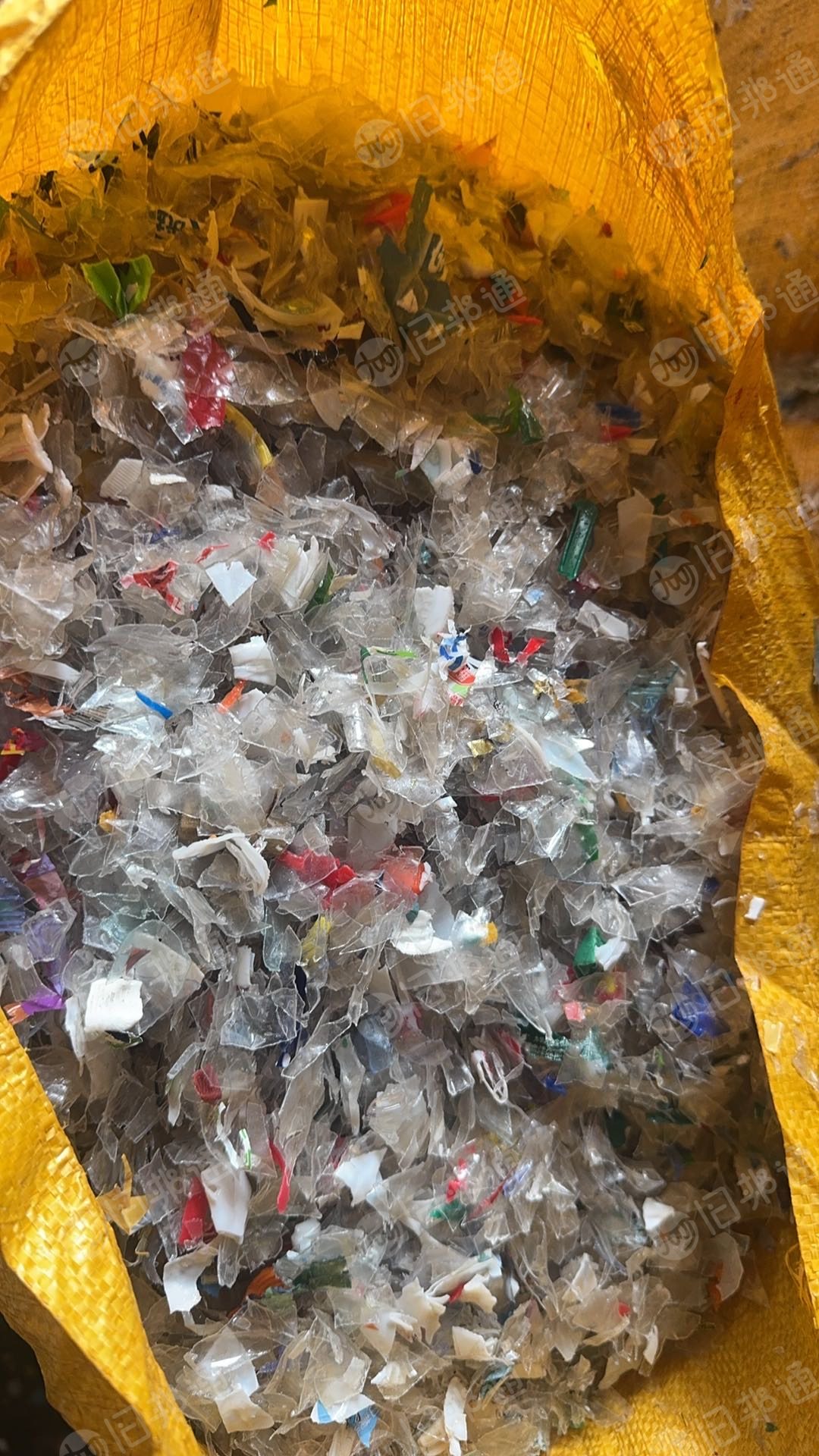 出售pet瓶片破碎料料,水粉是