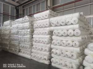 出售一批库存白色布胚，梭织四面弹布，厂在江苏苏州