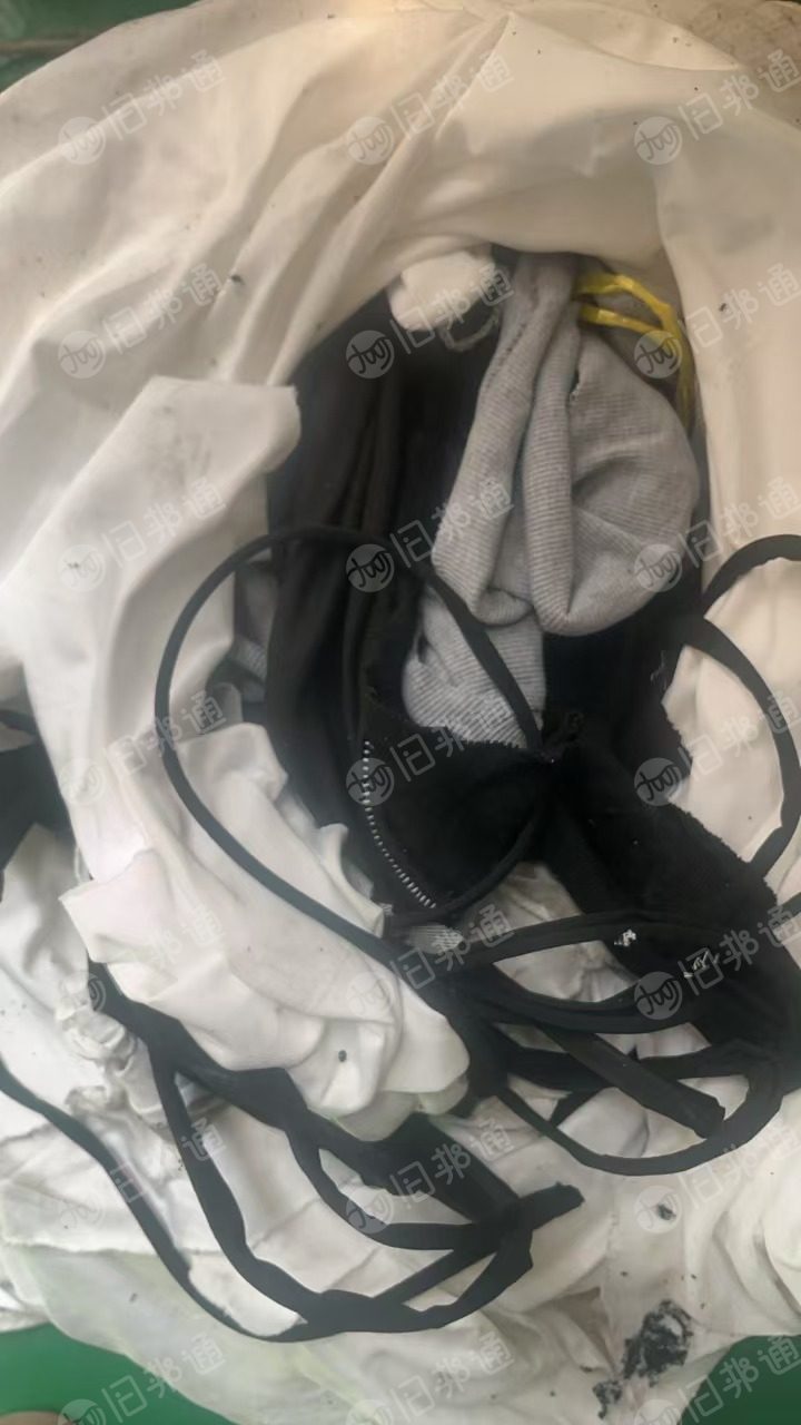 长期出售服装厂边角料,什么废布都有,统货出,货在福建泉州