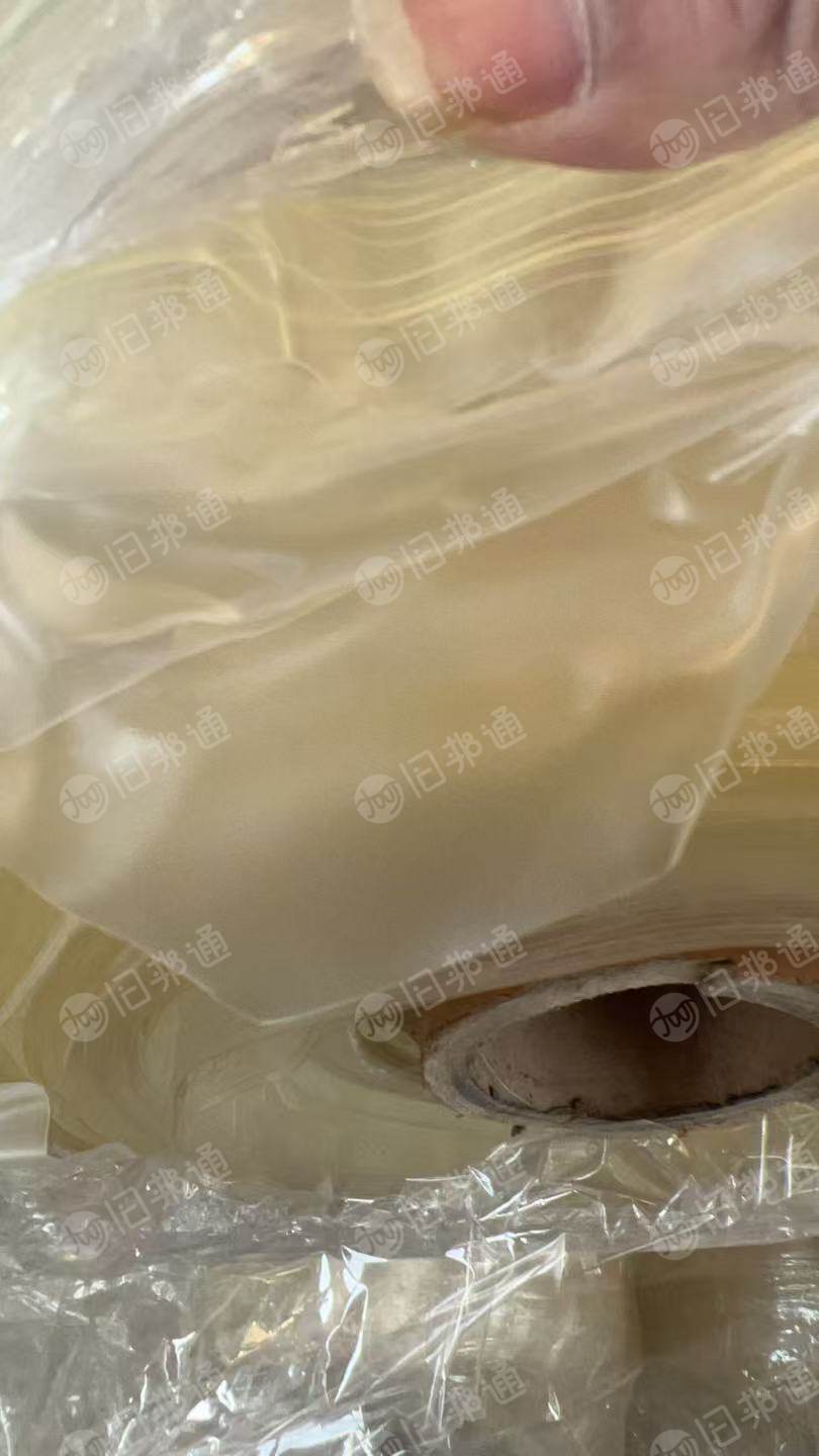 长期出售TPU车衣膜,有带胶的和无胶的,共60多吨,厂在安徽六安
