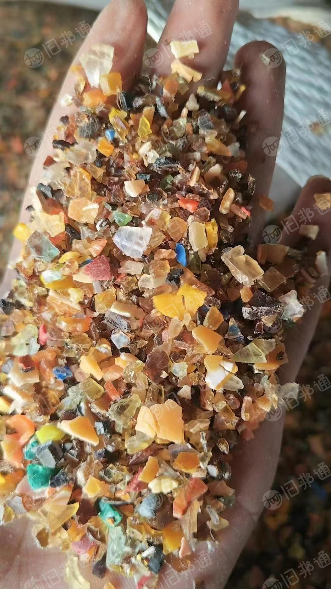 本厂常年大量出售软PVC水管.精品破碎料
