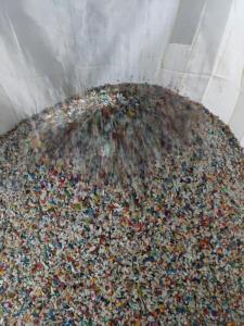 出售PP涂料桶破碎料，直接下机注塑，现货十几吨