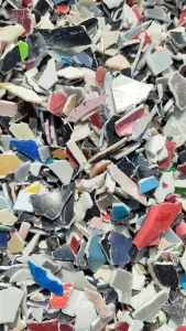 出售ABS摩托车壳破碎料