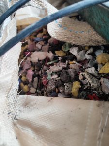 出售PP内饰破碎料，电动车件，杂料PP粉碎料，现货十几吨