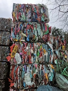 出售花丙压块，黑丙压块，现货15吨