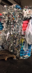 出售水洗PE杂膜，高低压混压的，现货够车