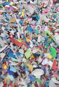 长期出售全漂花丙破碎料