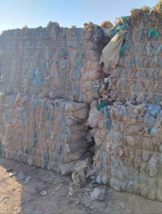 长期出售大棚膜废料，现货够车