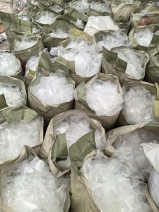 长期出售干造高压膜，现货10多吨，干造高压花膜，现货10-20吨左右