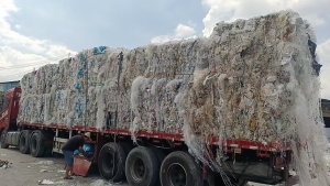 出售电子厂杂膜，炼油用，月供1000吨