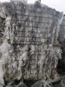 出售水洗高压膜，一级二级三级都有，月供上千吨