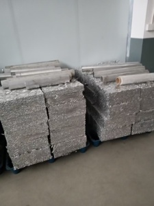 长期出售纯铝箔压块