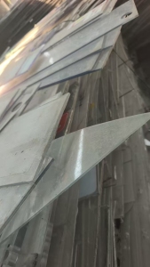 出售透明PC板材废料，现货二三十吨