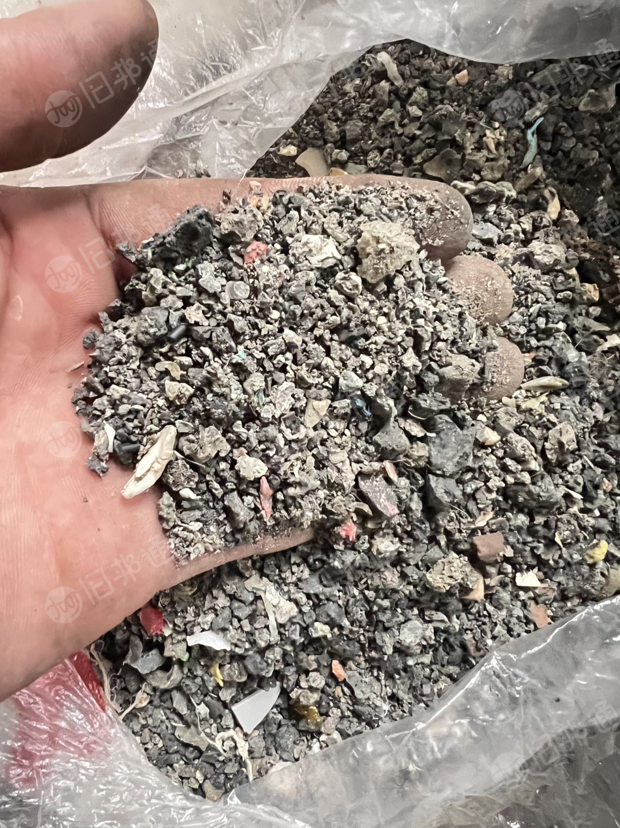 大量求购各种废塑料炼油料