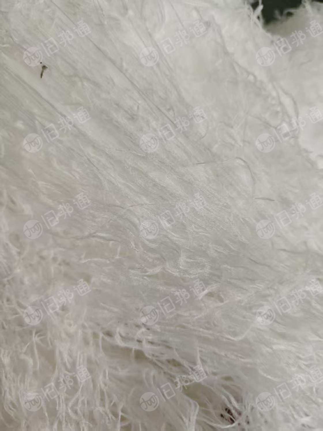 长期出售600D涤纶废丝,涤纶干丝打包好的,开花造粒都可以,每5天就有4米2一车,货在江苏苏州