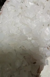 长期出售低压一级透析桶破碎料,无气味,适合吹塑,做管材,吹膜
