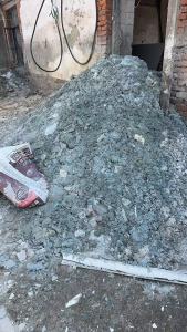 出售破碎硬质PVC下来的池底料，甩干机里下来的渣沫，长期有货