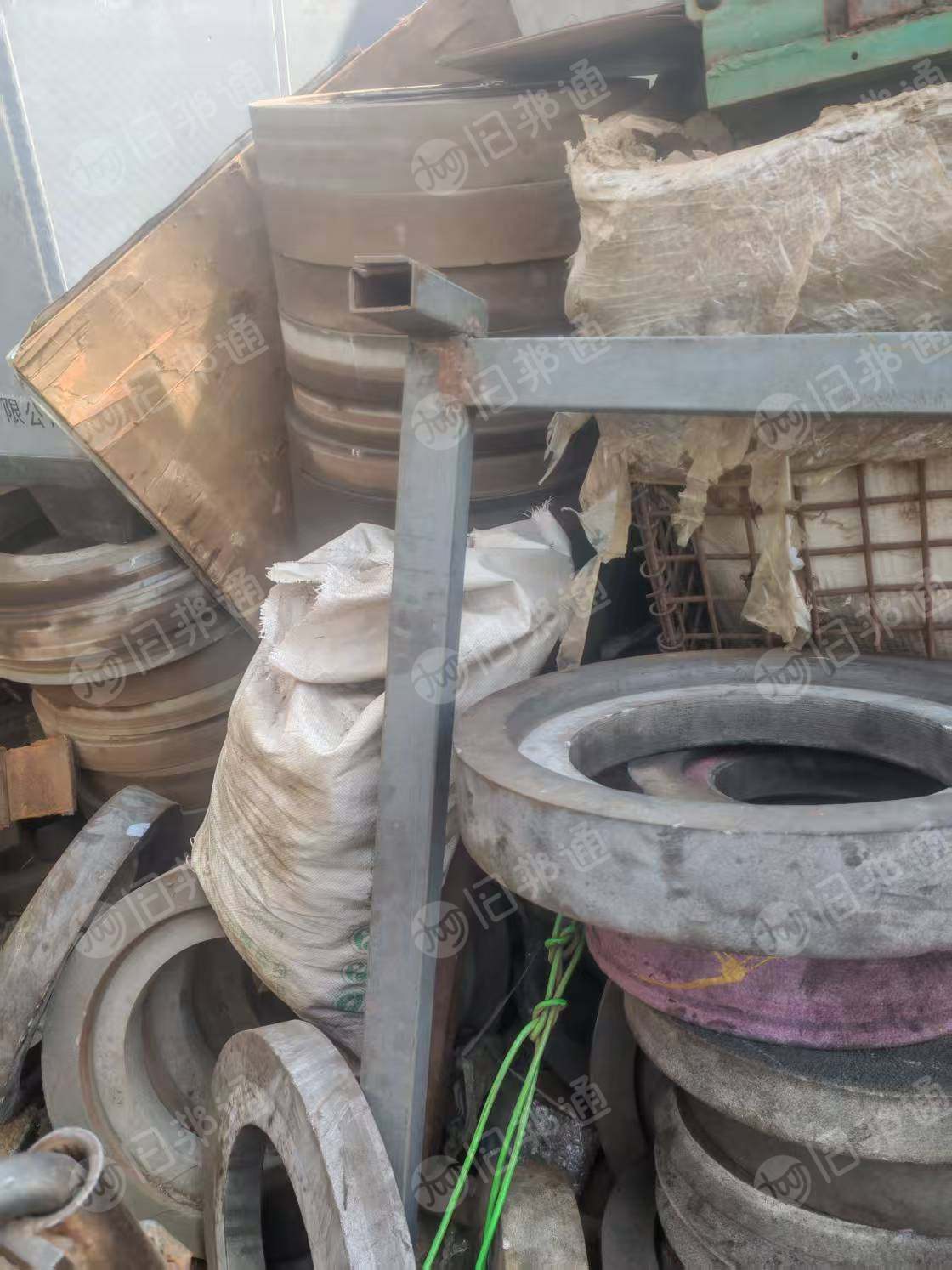 出售废砂轮,现货5吨左右