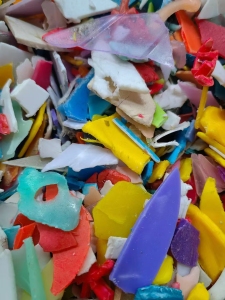 长期出售全漂花丙破碎料