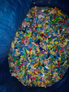 出售花乙破碎料，月供30吨