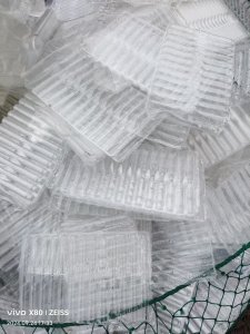 出售PET吸塑盒毛料,电子厂下来的,现货十几吨