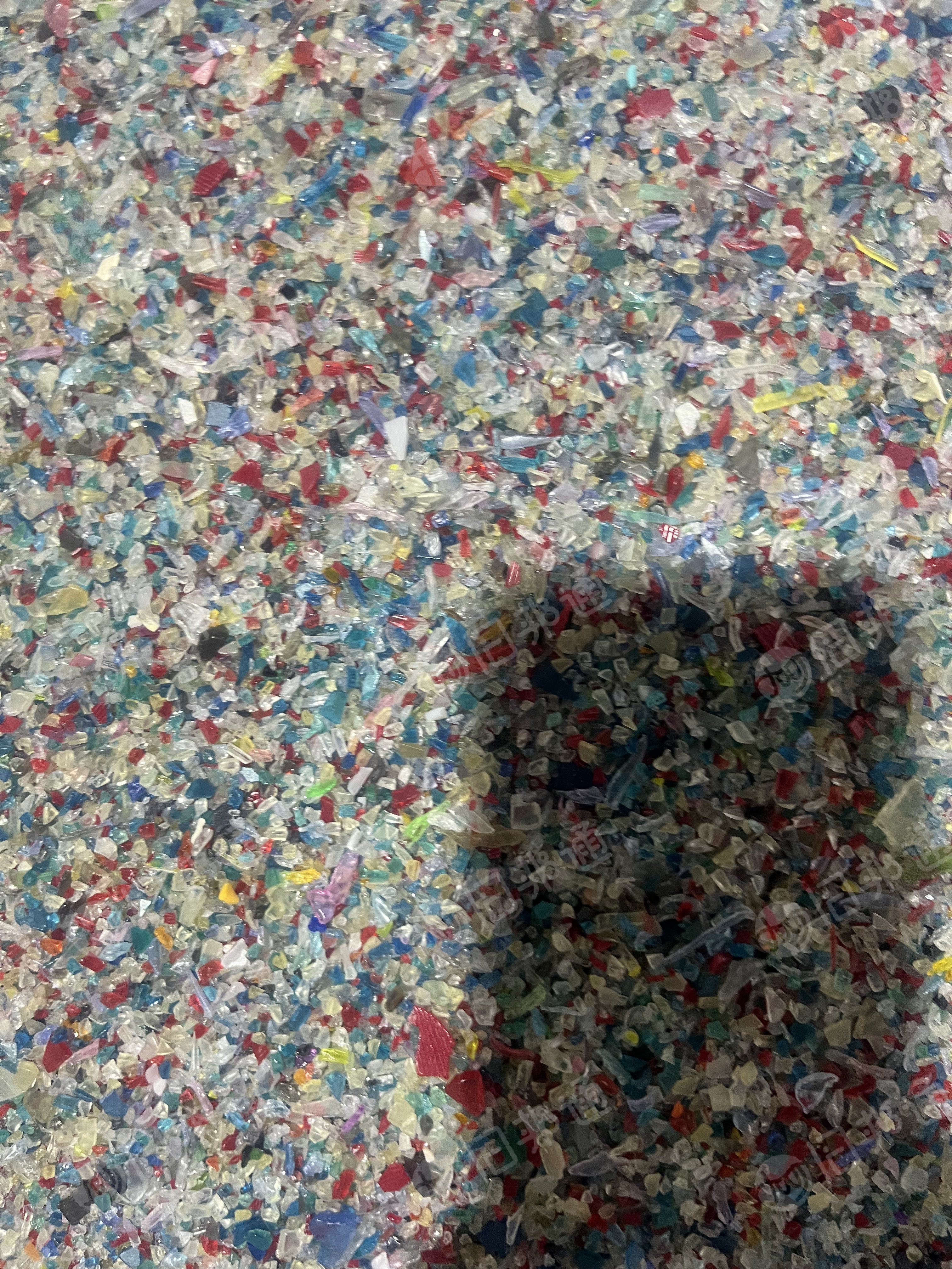 出售振动筛下来的PC尾料,月供几十吨